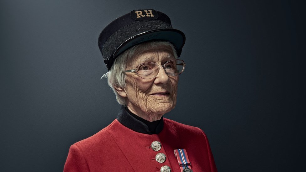 Helen Andrews