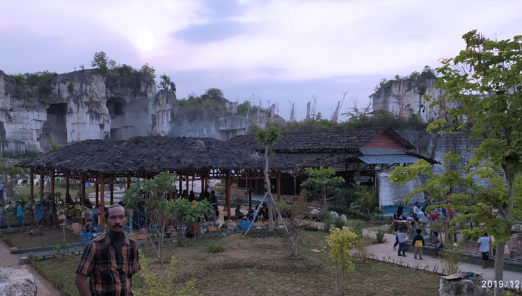 Wisata-Gresik.jpg