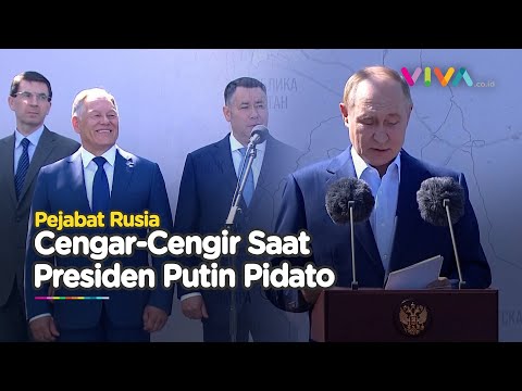Gaya Putin Setir Mobil Saat Jajal Jalan Baru di Rusia