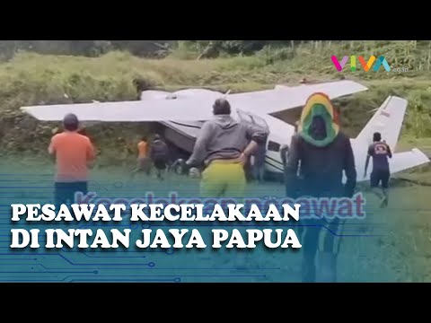 BREAKING NEWS Pesawat Tergelincir dan Tabrak Bukit di Intan Jaya