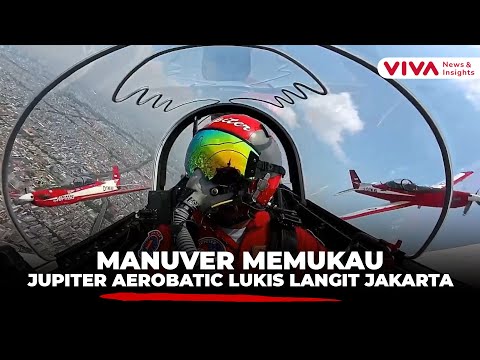 Atraksi Ekstrim Jupiter Aerobatic Team dan Bonanza G 36 TNI AU