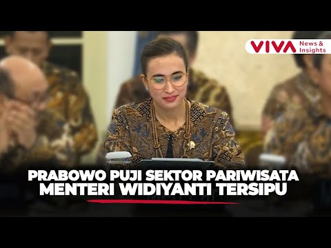 Momen Senyum Manis Menteri Pariwisata Ketika Dipuji Prabowo