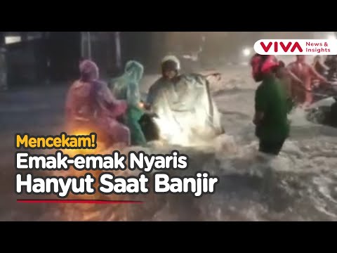 Detik-detik Banjir Deras Buat Pengendara Nyaris Terhanyut