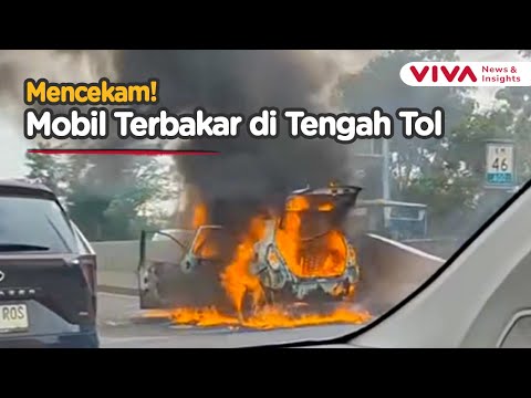 Mobil Hangus Terbakar di Jalan Tol, Pengemudi Nyaris Terjebak