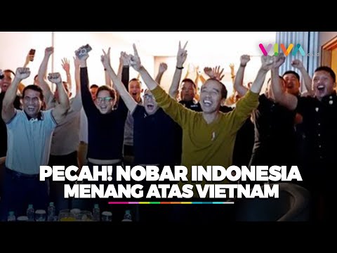 Keseruan Jokowi dan Para Menteri Nobar Indonesia Kalahkan Vietnam