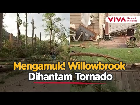 Tornado Acak-acak Texas, Pohon Tumbang Bikin Panik