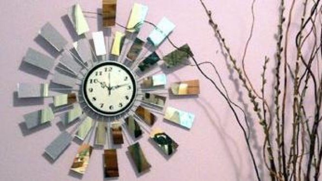 Jam dinding