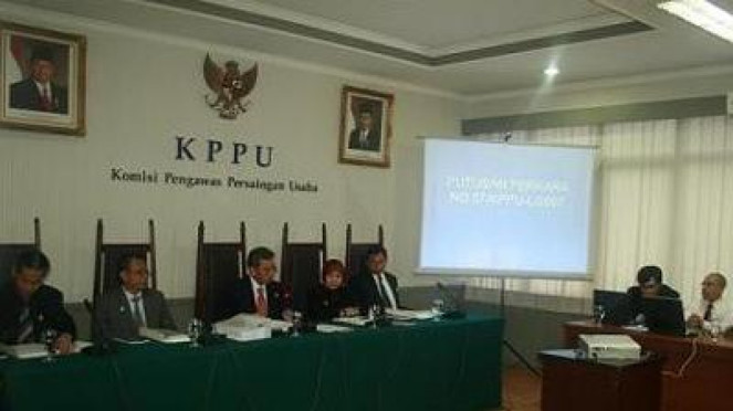 Pimpinan Komisi Pengawas Persaingan Usaha (KPPU) saat menggelar rapat. Ilustrasi.