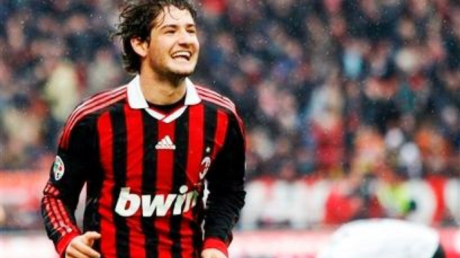 Alexandre Pato
