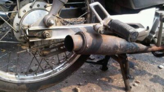 Penyebab Knalpot Motor Bersuara 'Nembak-nembak'