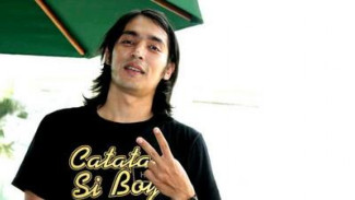 Abimana, Pria Cuek di 'Catatan Harian Si Boy'