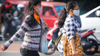 Bahaya Pakai Masker Polusi Berulang-ulang
