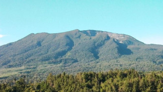 Pendakian Gunung Gede Pangrango karena Rindu