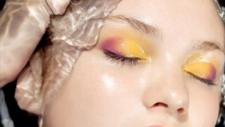 5 Hack Eyeshadow Tahan Lama Sepanjang Hari, Gak Perlu Touch-Up Lagi!