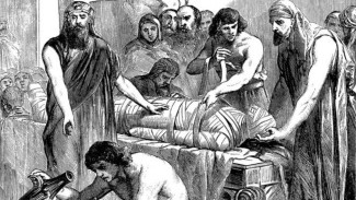 The Oldest Mummy with Gold Covered Found in Egypt