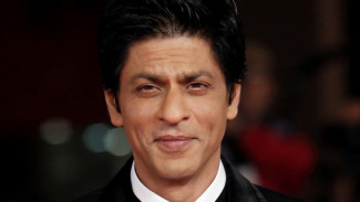 Aktor Termahal, Shah Rukh Khan Kalahkan Leonardo DiCaprio