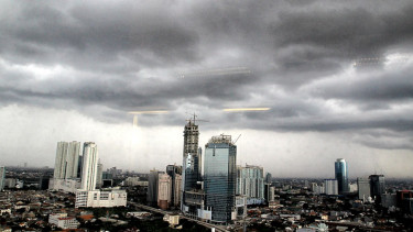 Ilustrasi Cuaca mendung Jakarta.