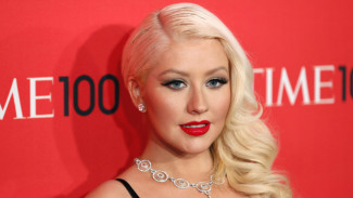 Christina Aguilera Donasi Lagu Terbaru untuk Korban Orlando