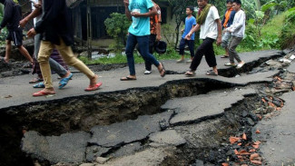 Warga 10 Kecamatan DKI Diminta Waspada, Ada Potensi Pergerakan Tanah