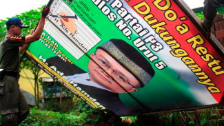 KPU Sumbar Coret Tiga Caleg Lagi dari Daftar Calon Tetap