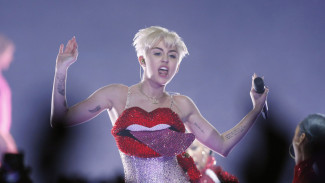 Miley Cyrus 'Pensiun' dari Karpet Merah dan Media?