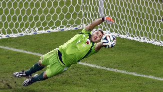 Tekad Ospina Geser Posisi Petr Cech di Arsenal