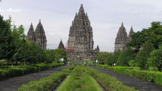 Legenda Candi Prambanan atau Kisah Roro Jonggrang