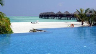 5 Destinasi Biru yang Seru untuk Diving dan Snorkeling