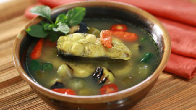 Resep mengolah sup ikan.