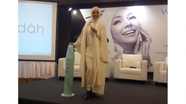 Dewi Sandra