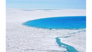 Rusia Bilang Tinggal Tunggu Waktu AS 'Caplok' Greenland