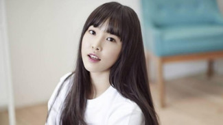 Heboh Ciuman Bibir Dua Artis Cantik Korea