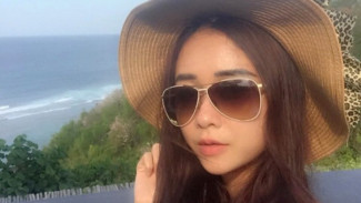 Pesan Misterius Aura Kasih Usai Putus Cinta
