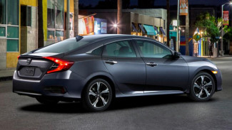 Jelang Peluncuran, Honda Civic Mengaspal di Jalanan Ibu Kota