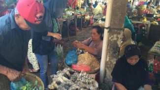 Pemerintah Masih Tutup Mata Benahi Pasar Tradisional 