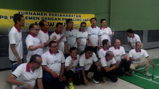 Demokrasi Menyehatkan & Mendekatkan Diri Pada Masyarakat