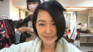 Ramalan Mencekam: Ahli Astrologi Prediksi Nasib Dee Hsu Setelah Kematian Barbie Hsu