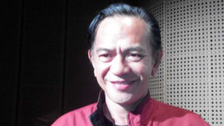 Ray Sahetapy Ditantang Main 'Santet' Tanpa Dialog