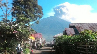 Badan Geologi: 15 Gunung Berapi Berstatus Waspada
