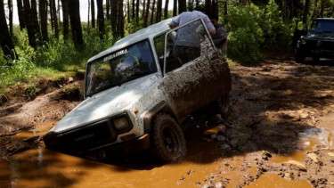 Mobil offroad.