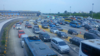 Tol Gratis Mulai Diterapkan di Gerbang Tol Cikarang Utama