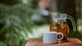 Mitos atau Fakta Minum Teh Saat Berbuka Puasa Bisa Merusak Ginjal