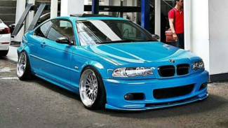 Modifikasi Mobil: Si Biru yang Sporty nan Menggoda