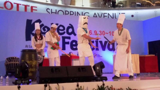 Cooking Nanta dan DOTS Warnai Pembukaan Korea Festival 2016