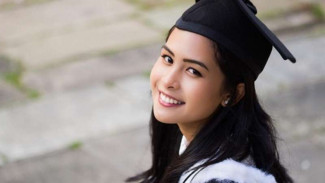 Bikin Pinter, Gaya Belajar Maudy Ayunda Patut Ditiru