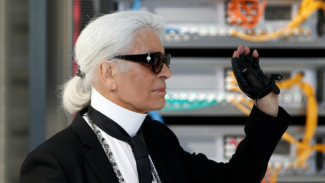 Perhiasan Karl Lagerfeld-Swarovski Dijual Mulai Rp720 Ribu