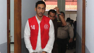 Restu Sinaga Batal Dengar Putusan Majelis Hakim Hari Ini
