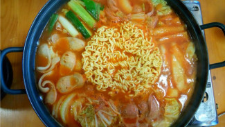 5 Sajian Khas Korea Ini Nikmat dan Menghangatkan di Musim Hujan