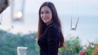 Janda-janda Cantik dengan Penampilan Modis Berkelas