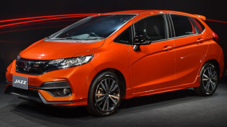 Toyota Yaris Bekas Babak Belur, Bagaimana Harga Honda Jazz?